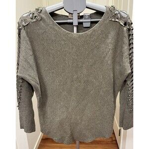 Ember Large woman’s Gray Sweater Off-White Pearls Cut-Out Sleeves